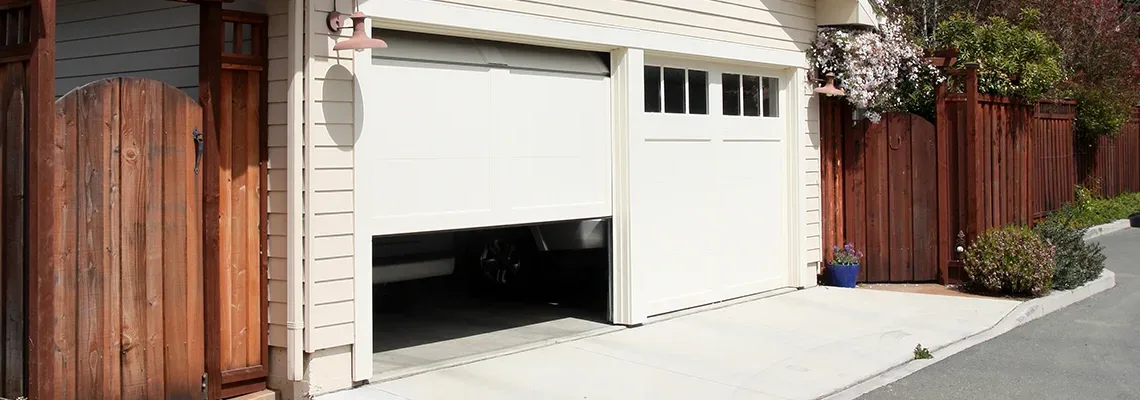 Repair Garage Door Won't Close Light Blinks in North Miami, Florida